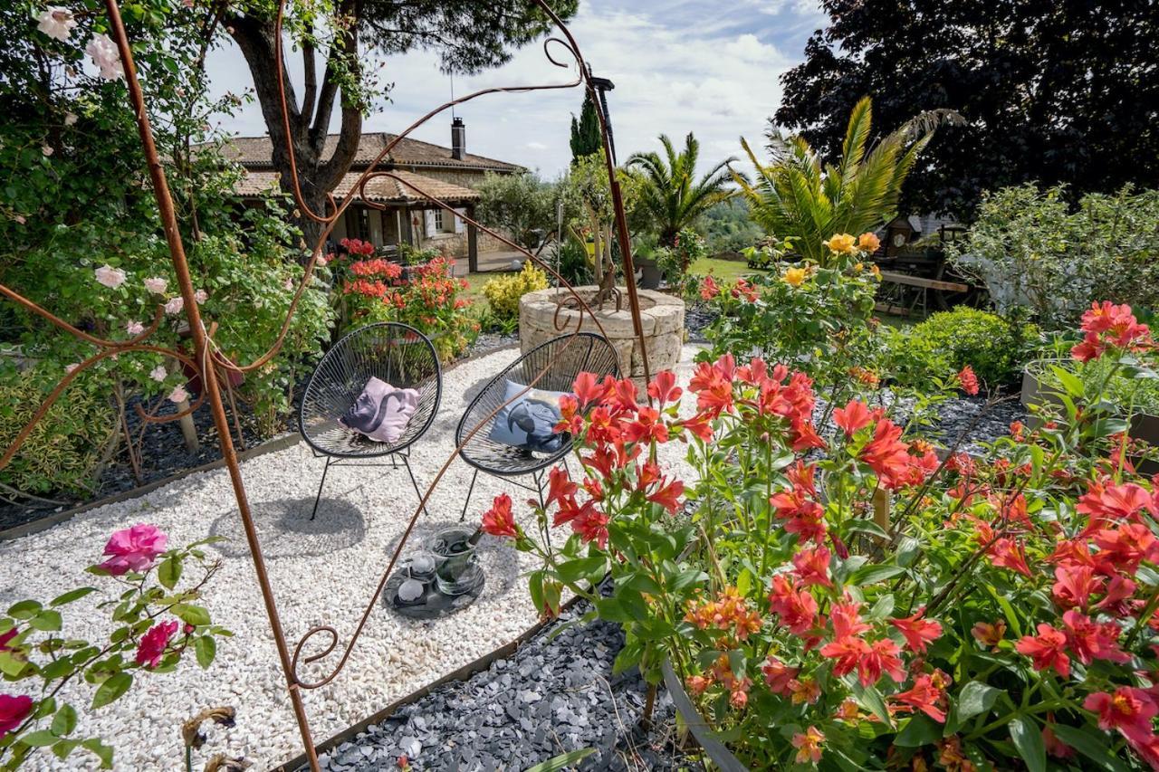 Bed and Breakfast Le Bassin Du Tertre Fronsac  Exterior foto